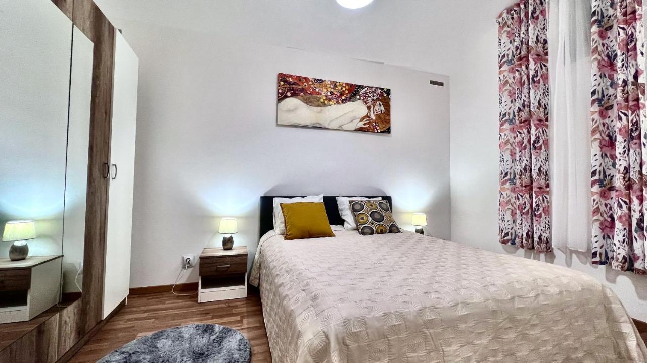 Ground Floor Apartment Prag Dış mekan fotoğraf